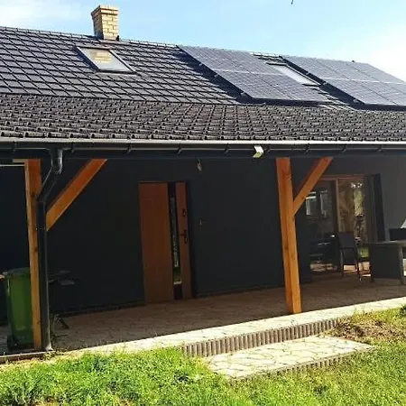 Ojrzen Holiday home Nowa Wies (Legionowo)