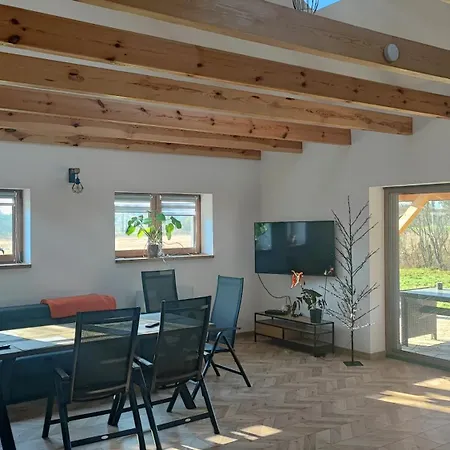 Nyaraló Ojrzen Nowa Wies (Ciechanow)